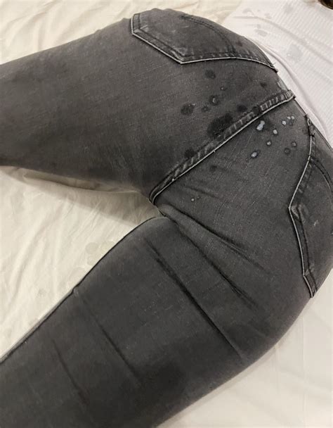 cuming on pants